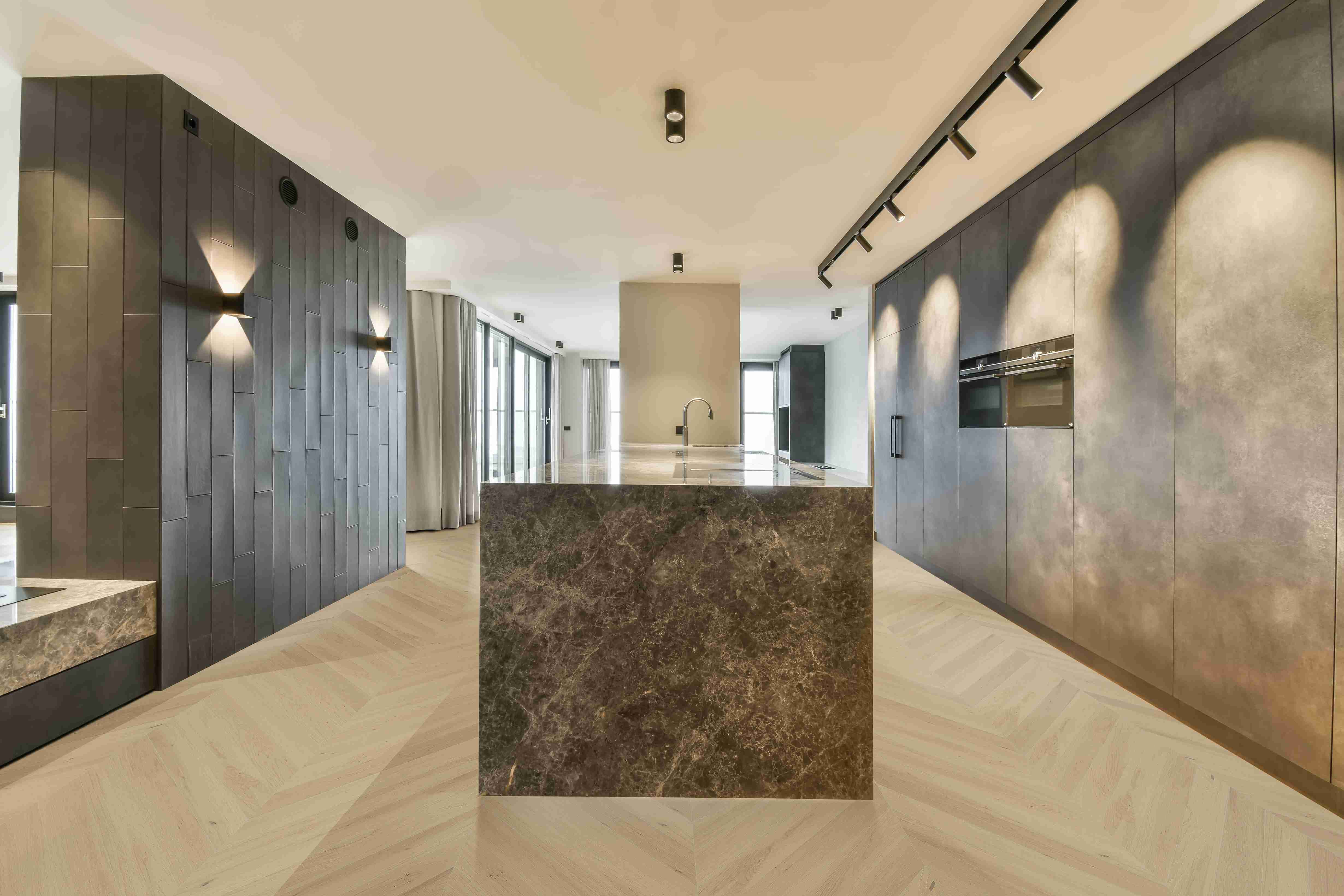 Cavallo Bianco Chevron Planks | Champagne - Topdeck | Tile Supplier Sydney