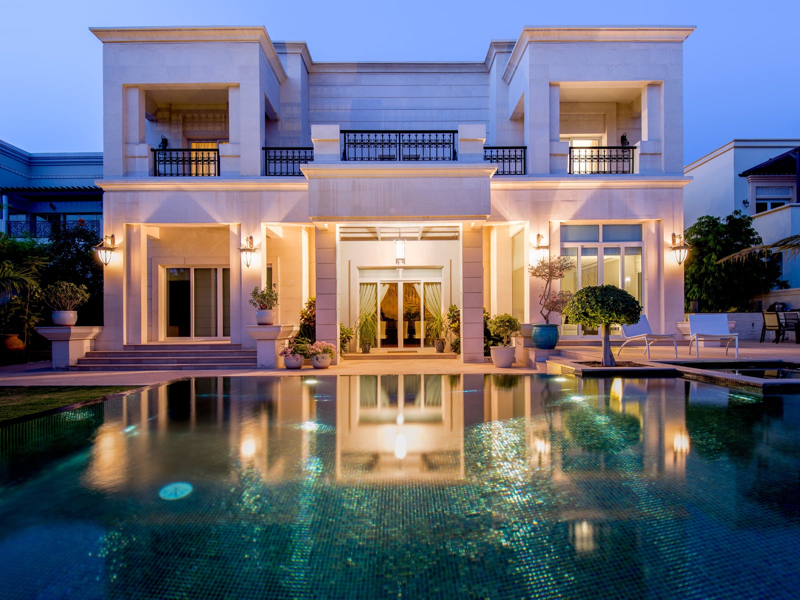 Iris Ebano 25x25mm , Pool Tiles Sydney | Tile Supplier Sydney