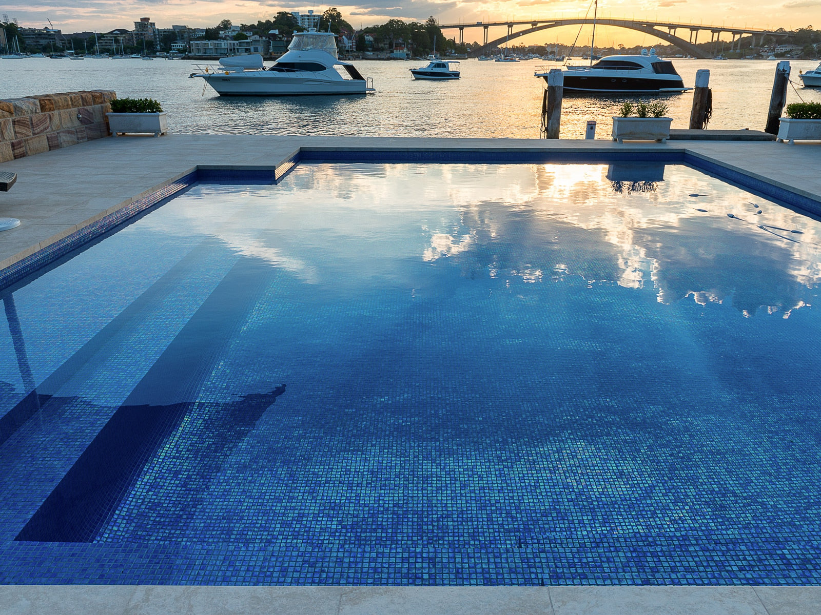 Iris Ocean 25x25mm , Pool Tiles Sydney | Tile Supplier Sydney